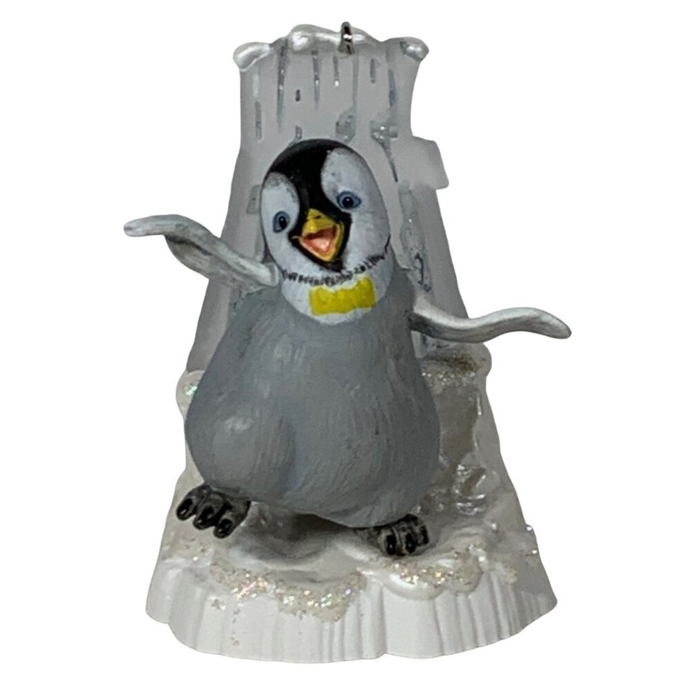 2006 Hallmark Keepsake Mumble Moves Ornament Penguin Happy Feet Dance Christmas